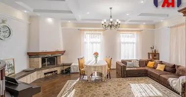 House in Papiarnianski sielski Saviet, Belarus
