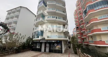 2 bedroom apartment in Mahmutlar, Turkey