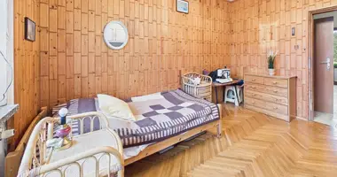 Casa en Varsovia, Polonia