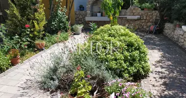 2 bedroom apartment in Opcina Baska, Croatia