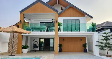 Haus 5 Schlafzimmer in Pattaya, Thailand