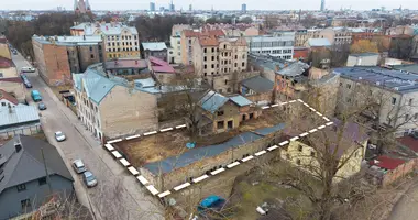 Revenue house 622 m² in Riga, Latvia