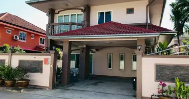 Maison 5 chambres dans Pattaya, Thaïlande