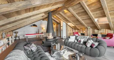 Chalet 5 bedrooms in Les Allues, France