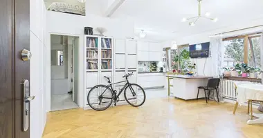 Appartement 4 chambres dans Varsovie, Pologne