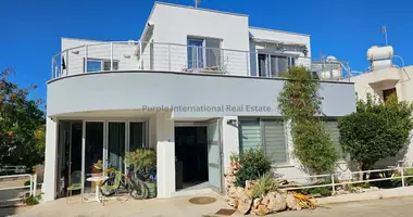 Villa 3 bedrooms in Paralimni, Cyprus