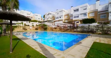 Townhouse 4 bedrooms in Sant Joan dAlacant, Spain