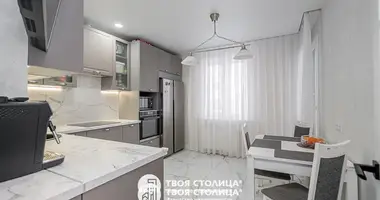 Mieszkanie 3 pokoi w Mińsk, Białoruś