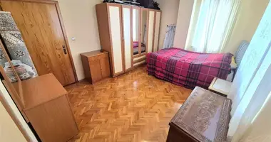 Квартира 4 комнаты в Коньяалты, Турция