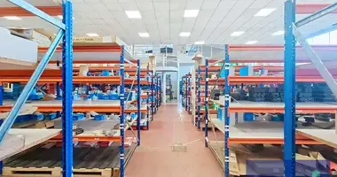 Склад 1 216 м² в Аликанте, Испания