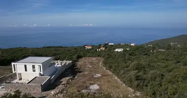 Terrain dans Zagora, Monténégro