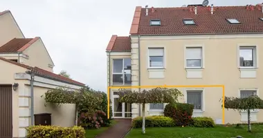 Appartement 2 chambres dans Czmon, Pologne