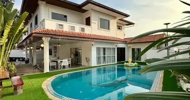Maison 5 chambres dans Pattaya, Thaïlande