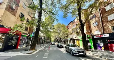 Gewerbefläche 72 m² in Tirana, Albanien