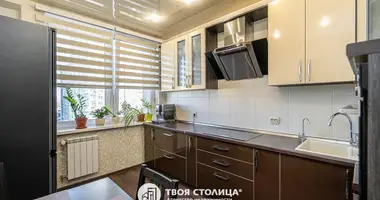 Apartamento 3 habitaciones en Minsk, Belarús