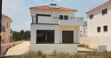 De inversiones 614 m² en Mazotos, Chipre