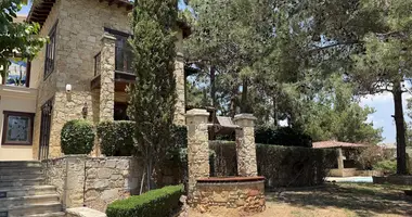 Villa 6 bedrooms in Souni–Zanatzia, Cyprus