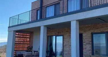 Haus 8 zimmer in Tiflis, Georgien
