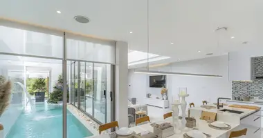 Villa 3 bedrooms in Thalang, Thailand