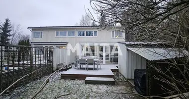 Дом 3 комнаты в Helsinki sub region, Финляндия