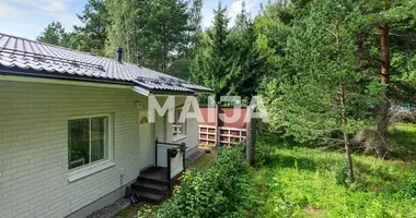 2 bedroom house in Helsinki sub-region, Finland