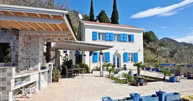 Villa 4 chambres dans Gornja Lastva, Monténégro