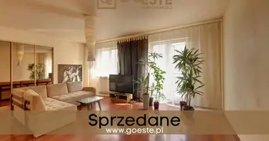 Appartement 5 chambres dans Smolice, Pologne