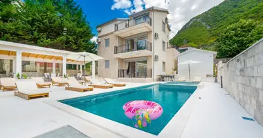 Villa 6 bedrooms in Stoliv, Montenegro