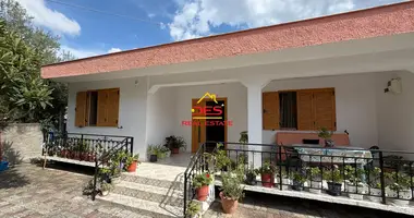 🏘 2+1 PRIVATE HOUSE FOR RENT IN LUNGOMARE, VLORA. 📍 Near Karburat Kastrati in Bashkia Vlore, Albanien