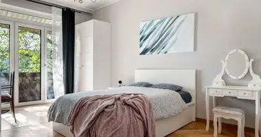 Apartamento 4 habitaciones en Varsovia, Polonia