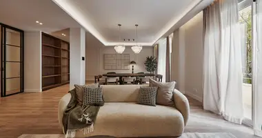 Квартира 5 спален в Мадрид, Испания