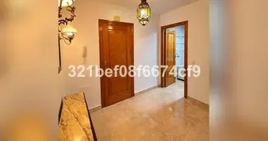 Mieszkanie 3 pokoi w Estepona, Hiszpania