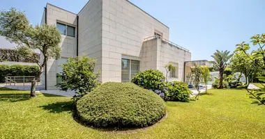 6 bedroom house in Porto, Portugal