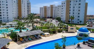 Apartamento 4 habitaciones en Chipre