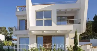 Дом 4 комнаты в Нео Хорио, Кипр