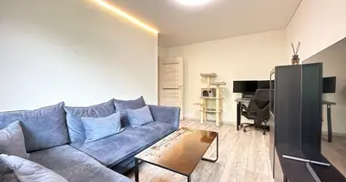 Mieszkanie 2 pokoi w Kormiałów II, Litwa