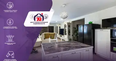 Casa en Lahojsk selsaviet, Belarús