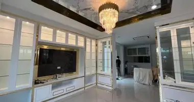 Haus 5 Schlafzimmer in Bang Sare, Thailand