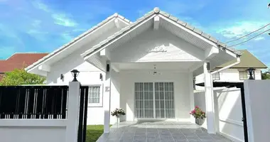 3 bedroom house in Huai Yai, Thailand