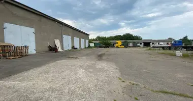 Коммерческое помещение 4 000 м² в Одесса, Украина