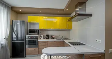 Wohnung 3 zimmer in Minsk, Belarus
