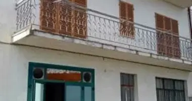 Apartamento 7 habitaciones en Montappone, Italia