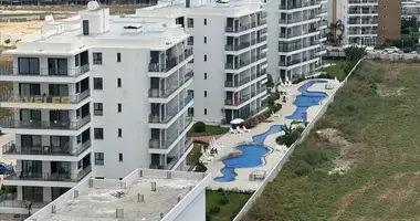 Apartamento 4 habitaciones en Trikomo, Chipre del Norte