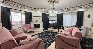 Apartamento 5 habitaciones en Alanya, Turquía