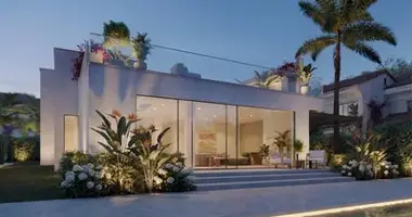4 bedroom house in San Pedro Alcantara, Spain