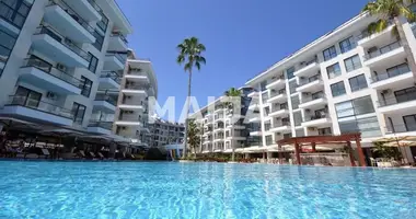 Mieszkanie 5 pokojów w Kestel, Turcja