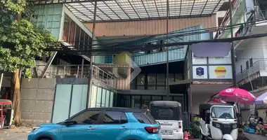 Propiedad comercial en Sangkat Boeng Reang, Camboya