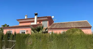 Commercial property in Villajoyosa, Spain