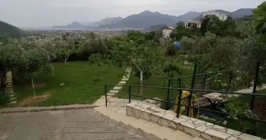 Terrain dans Stari Bar, Monténégro