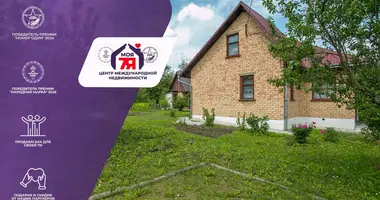 Dom w Aliachnovicki sielski Saviet, Białoruś